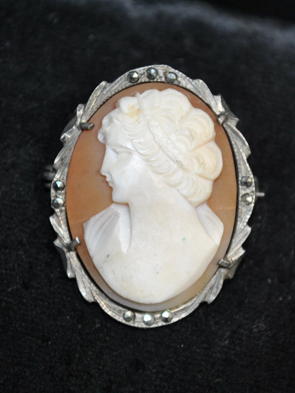 Vintage 800 Silver Carved Shell Cameo Convertible Brooch & Pendant Marcasites